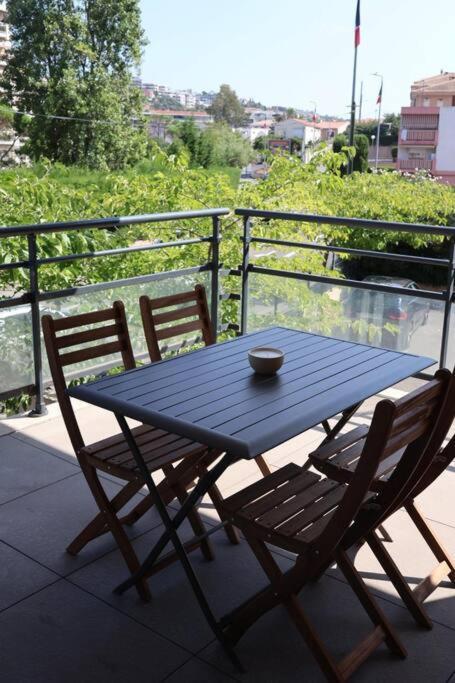 Suberbe Appartement Climatise Avec Terrasse Saint-Raphaël Exteriér fotografie